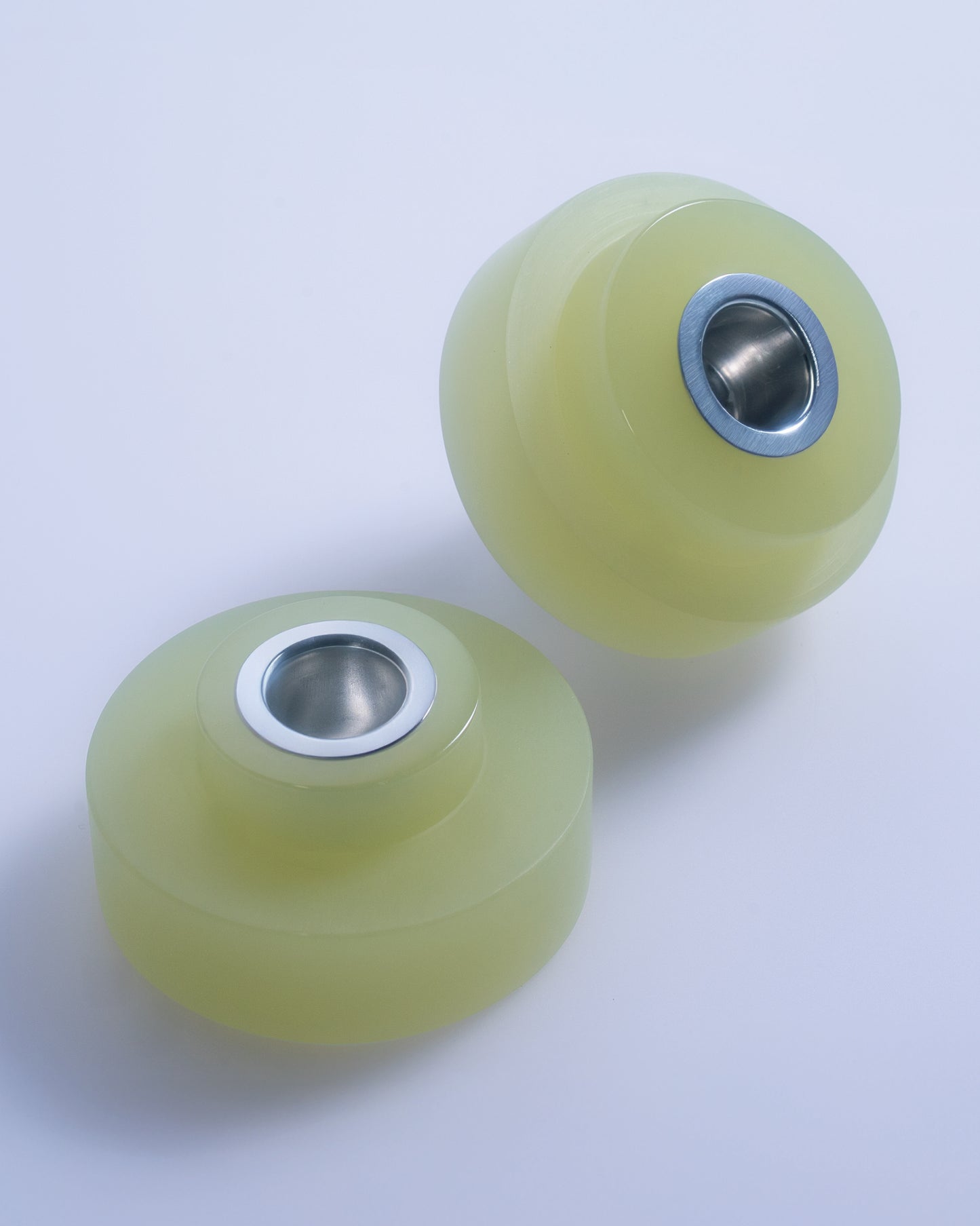 POD CANDLEHOLDERS BY VINCENT DE RIJK