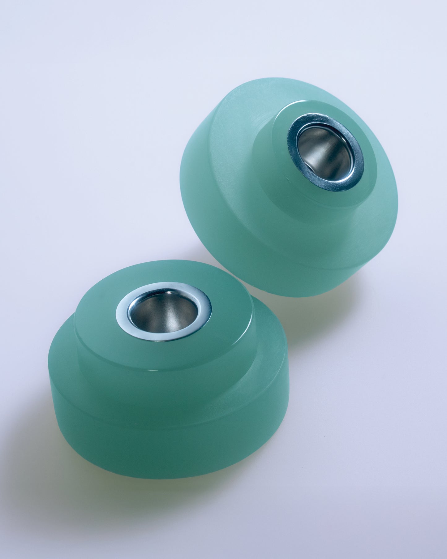 POD CANDLEHOLDERS BY VINCENT DE RIJK