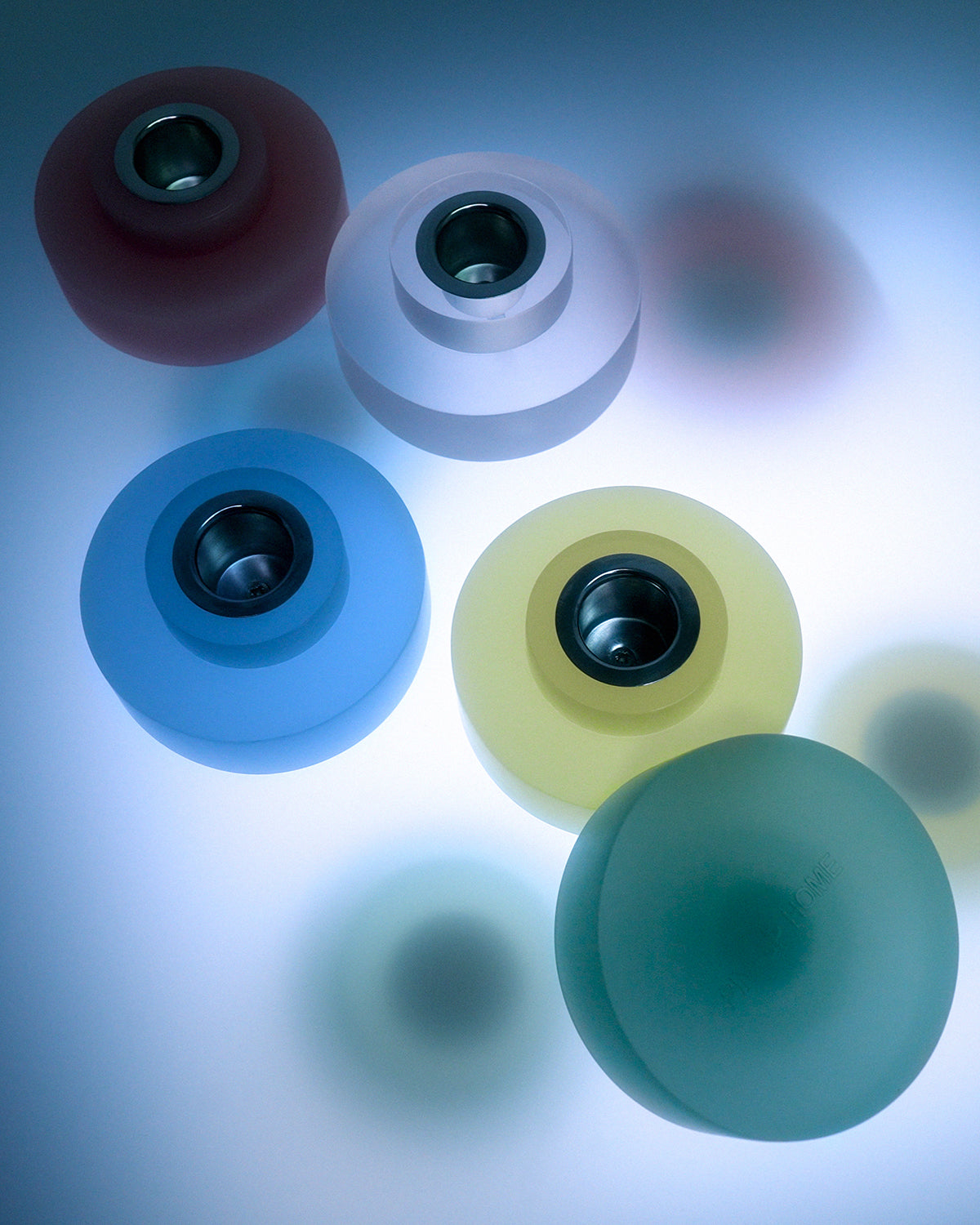 POD CANDLEHOLDERS BY VINCENT DE RIJK